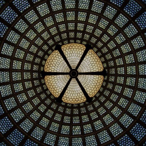 Toit quadrillé et lumineux bleu et jaune